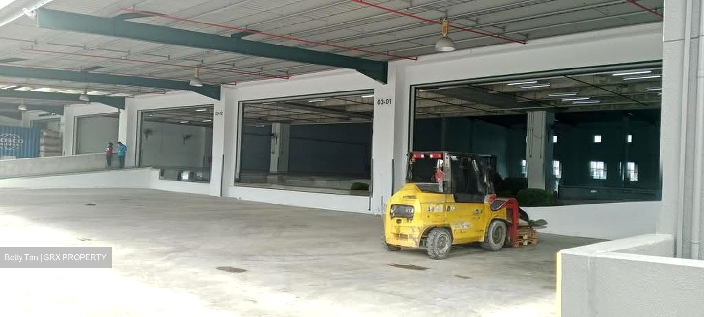 Changi North Way (D17), Warehouse #637245671